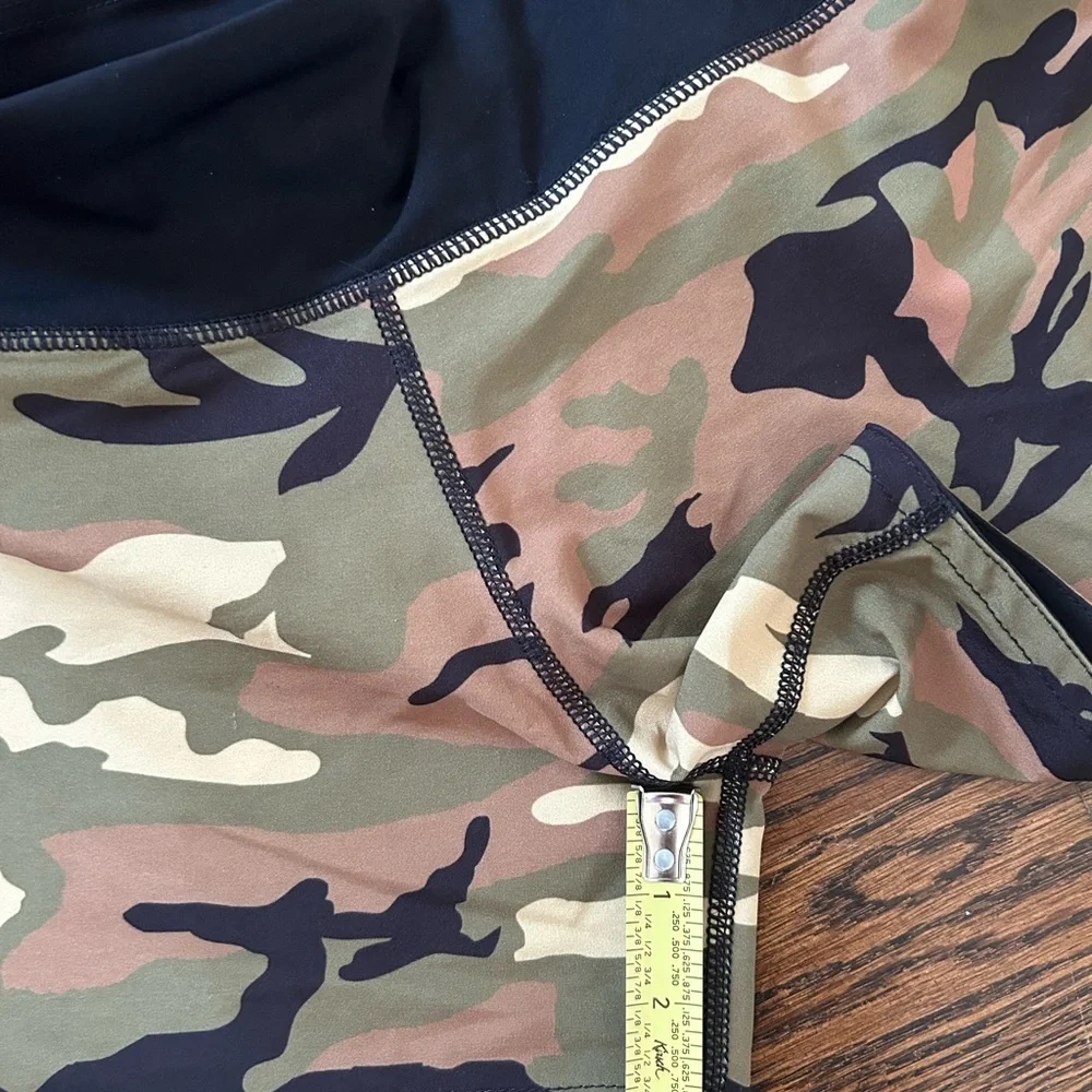 Camo Shorts - Picture 4 of 5
